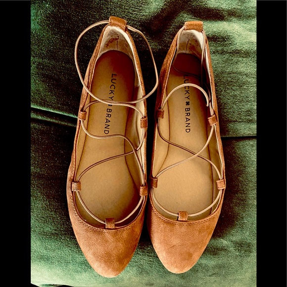 COPY - Lucky Brand Aviee Lace Up Flat - Picture 2 of 6